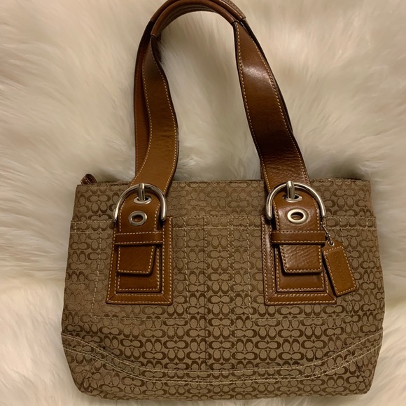 Coach handbag/purse - Picture 2 of 12